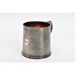 A SILVER TANKARD, engine turned design, scroll handle, worn gilt interior, hallmarked 'William