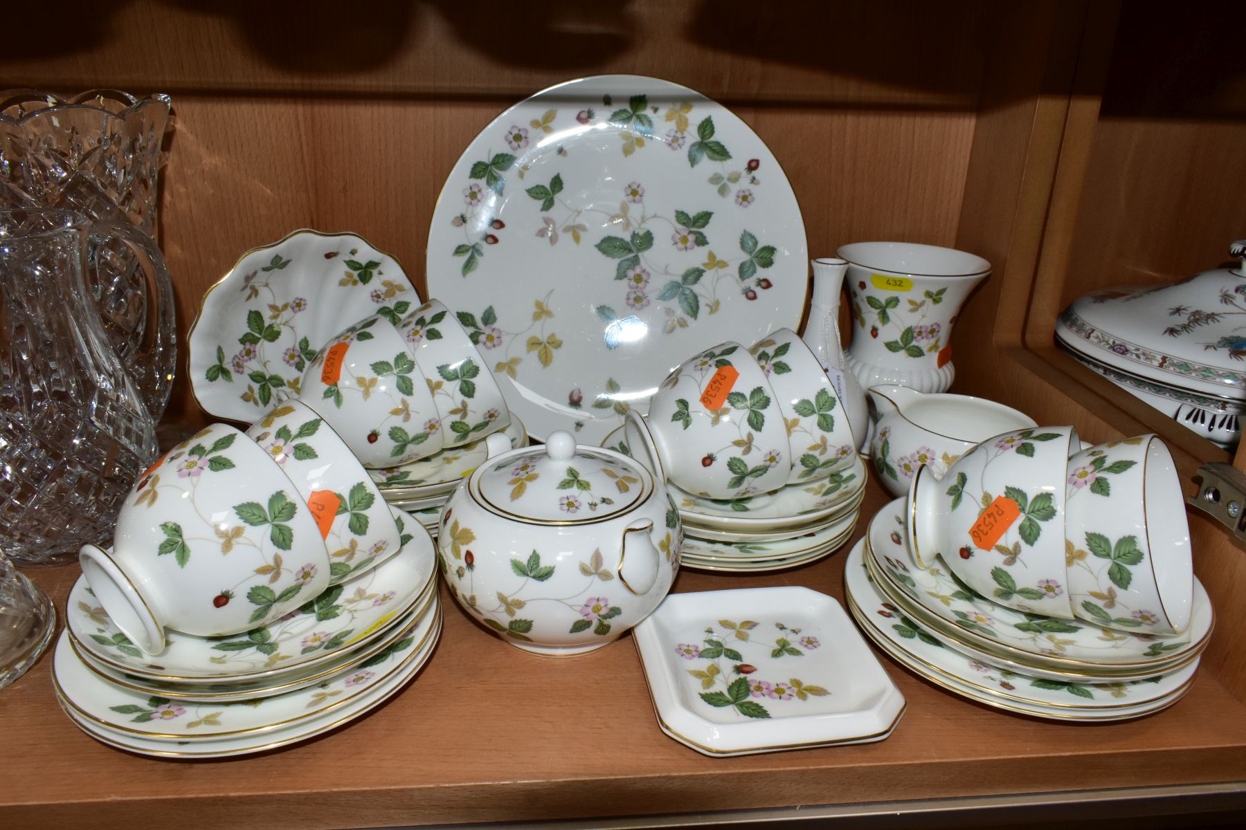 A WEDGWOOD WILD STRAWBERRY PATTERN TEA SET AND GIFT WARE, comprising eight cups, eight saucers,