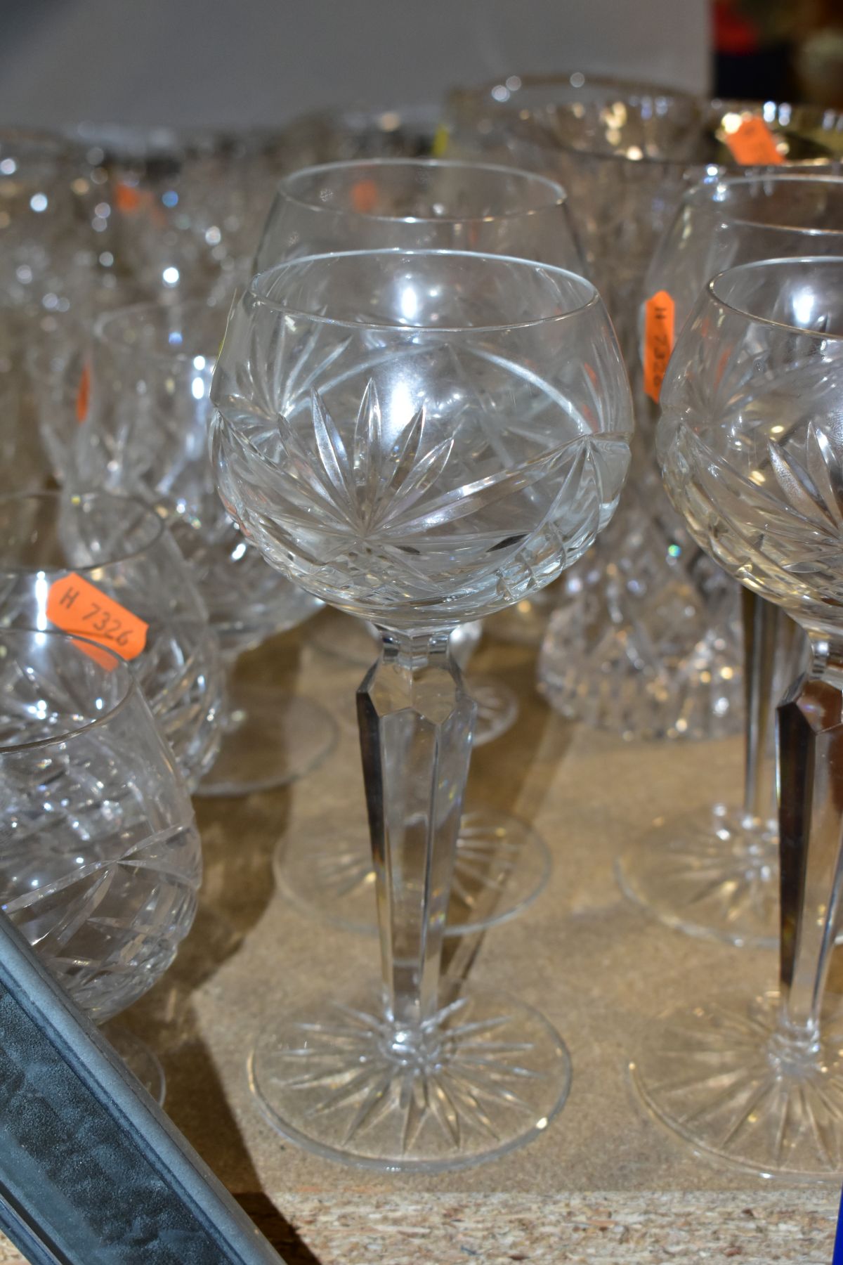 A SMALL PARCEL OF CUT GLASS, ETC, to include the following sets- ten brandy glasses, six whisky - Image 6 of 12