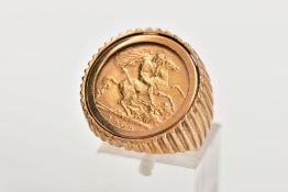 A MOUNTED EDWARDIAN HALF SOVEREIGN RING, sovereign depicting King Edward VII, obverse depicting