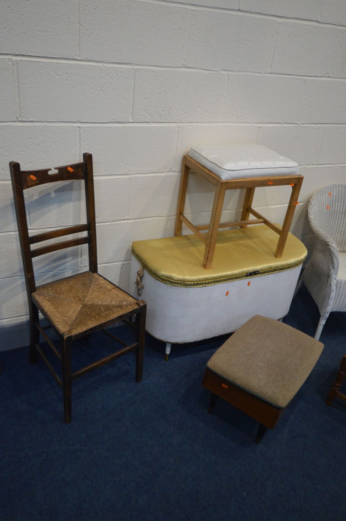A QUANTITY OF VARIOUS PIECES OF FURNITURE, to include a Lloyd loom basket chair, ottoman, Ali Baba - Image 5 of 7