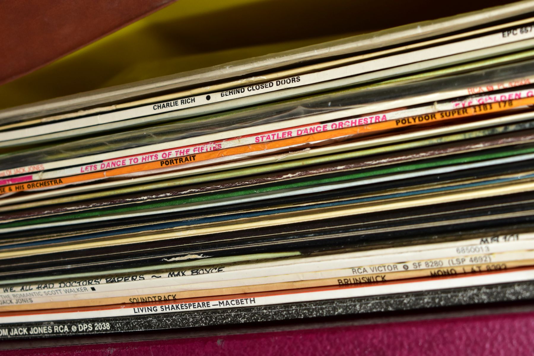 A CASE OF LINGUAPHONE SINGLES AND TWO BOXES OF LPs AND SINGLES, including three sleeves of 'Living - Image 2 of 4