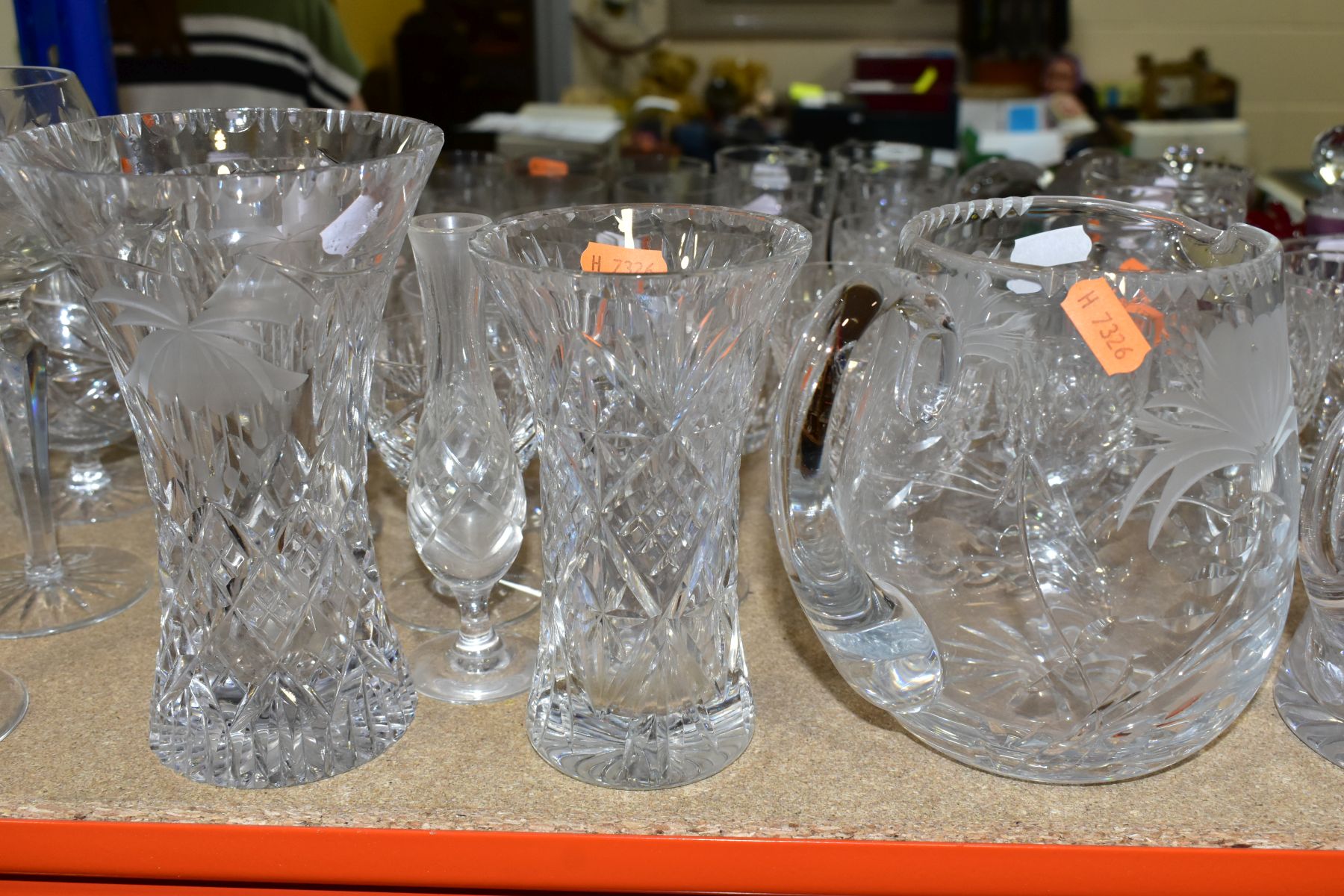 A SMALL PARCEL OF CUT GLASS, ETC, to include the following sets- ten brandy glasses, six whisky - Image 9 of 12