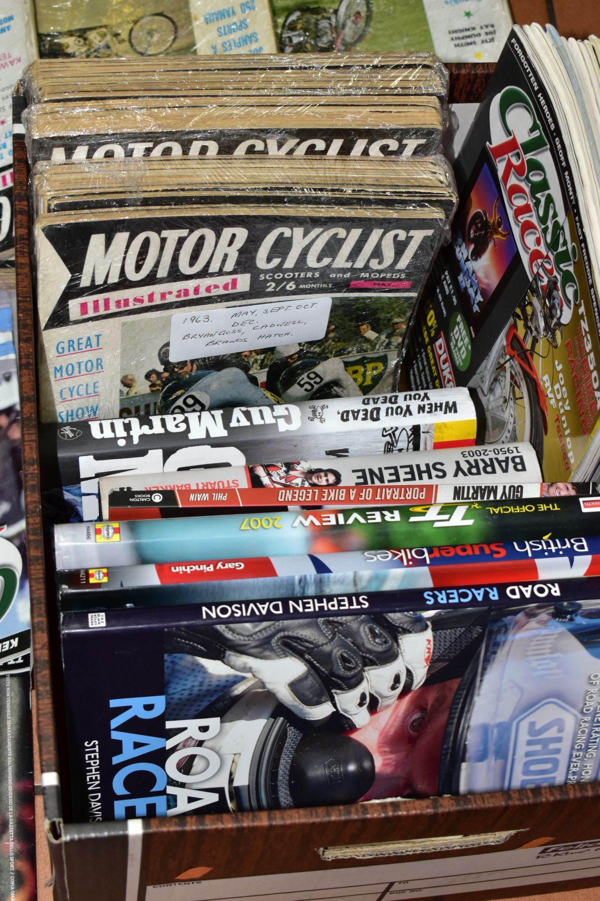 MOTORCYCLE BOOKS & MAGAZINES comprising books featuring Guy Martin, Barry Sheene, TT, British - Image 3 of 3