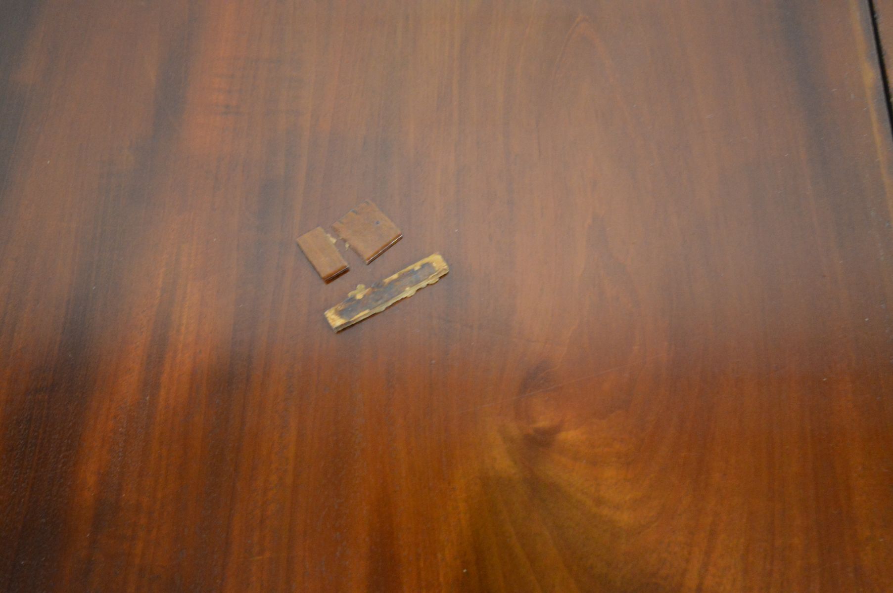 A VICTORIAN MAHOGANY TEA TABLE, canted front corners, fold over top, on a shaped octagonal - Image 3 of 6