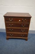 AN EARLY 20TH CENTURY MAHOGANY CHEST OF FOUR DRAWERS, in the Georgian style, with drop handles on