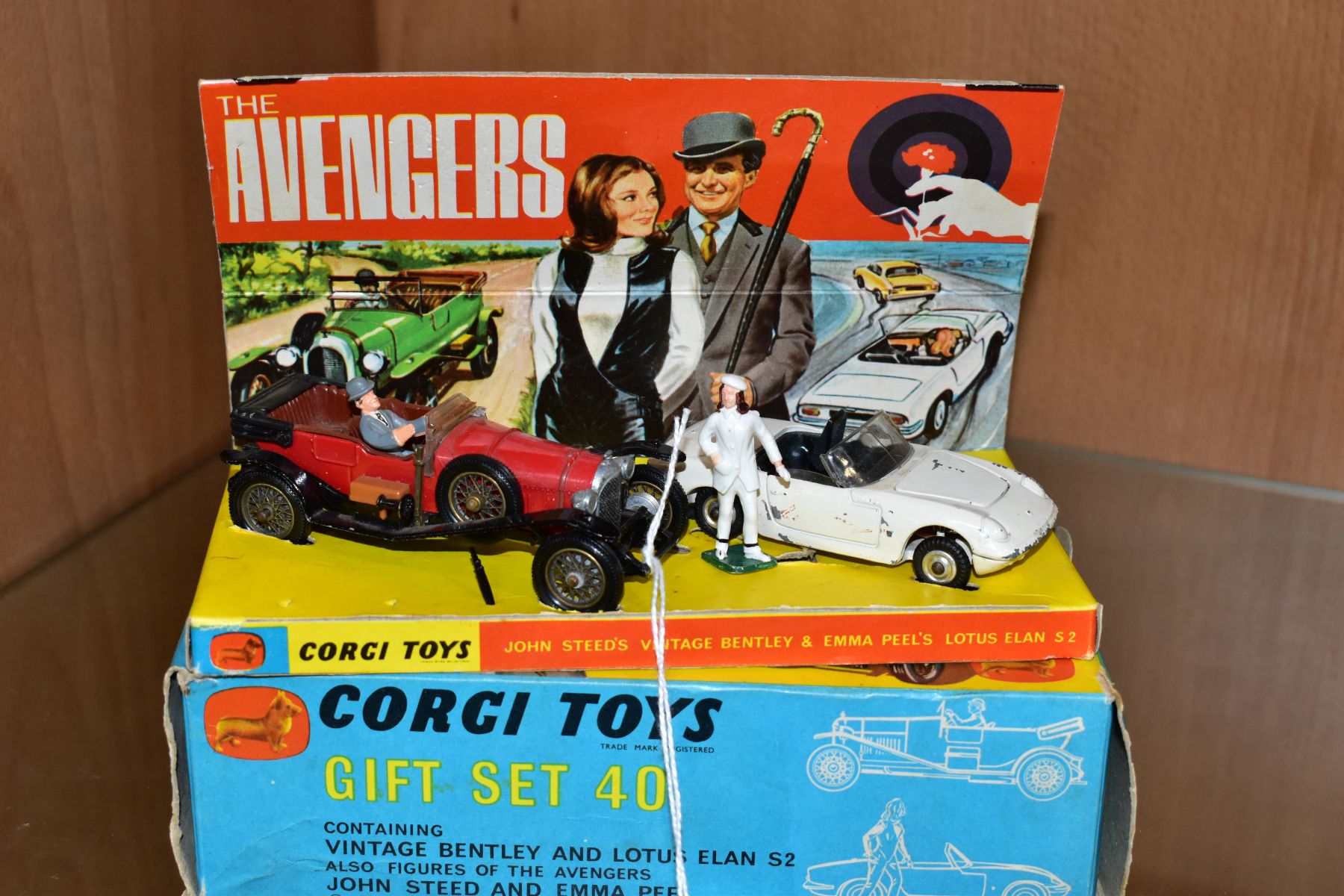 A BOXED CORGI TOYS THE AVENGERS GIFT SET, No 40, red and black Bentley with wire wheels, damage to
