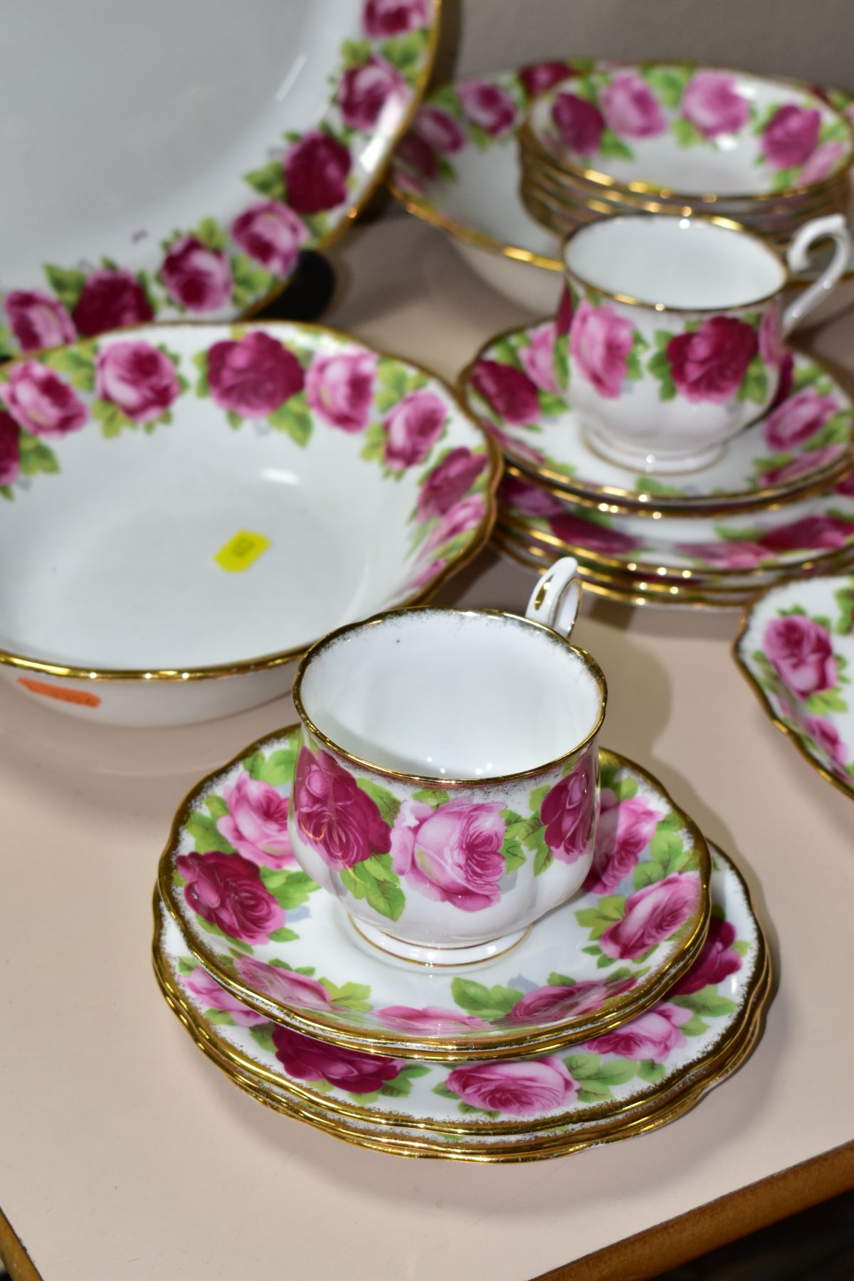 A QUANTITY OF ROYAL ALBERT OLD ENGLISH ROSE TEA AND DINNERWARES, comprising five tea cups (one - Image 3 of 7