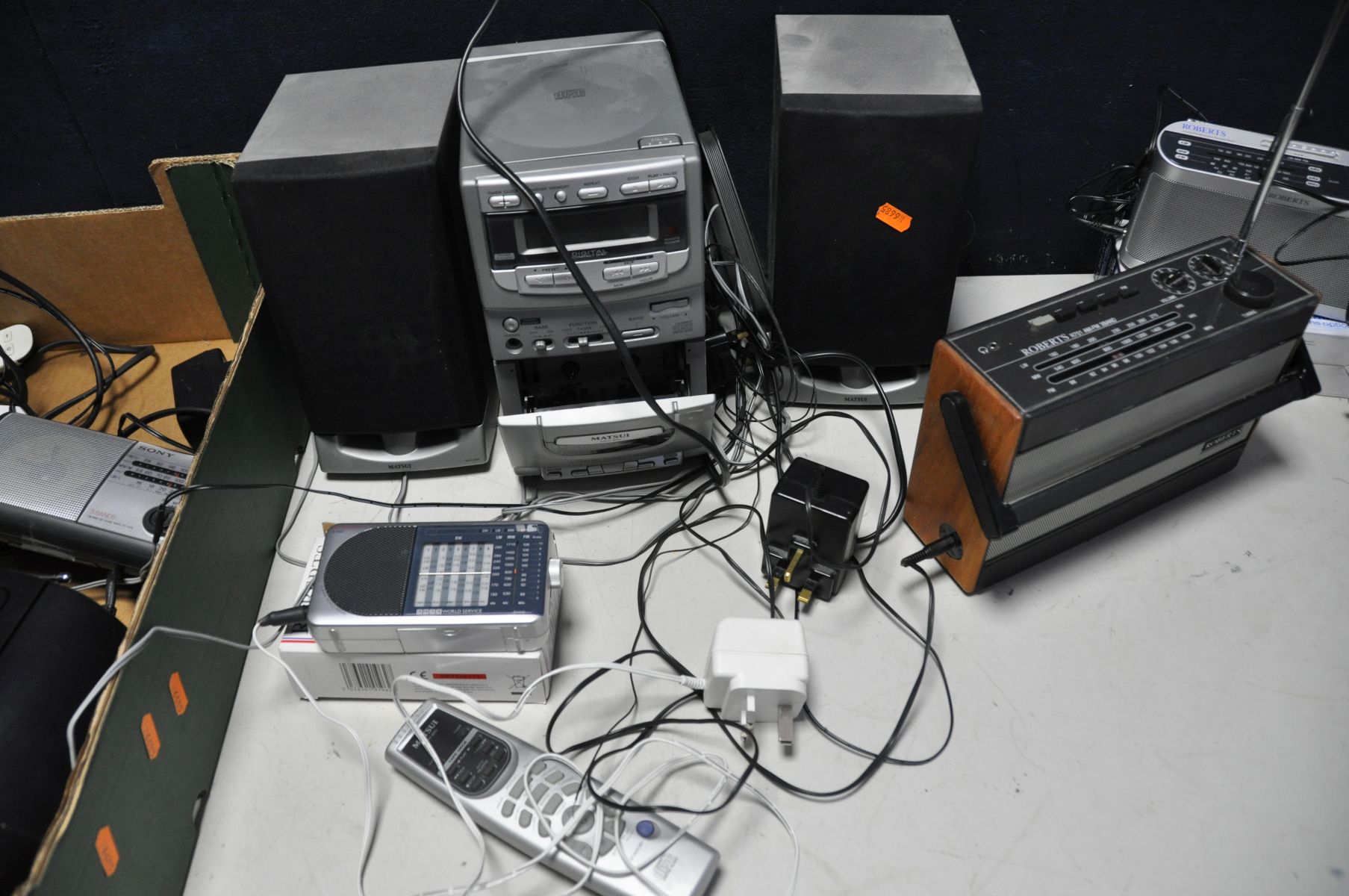 THREE ROBERTS RADIOS comprising of a R701 with PSU, a New Classic 993 with PSU, a R9962 with remote, - Image 3 of 3