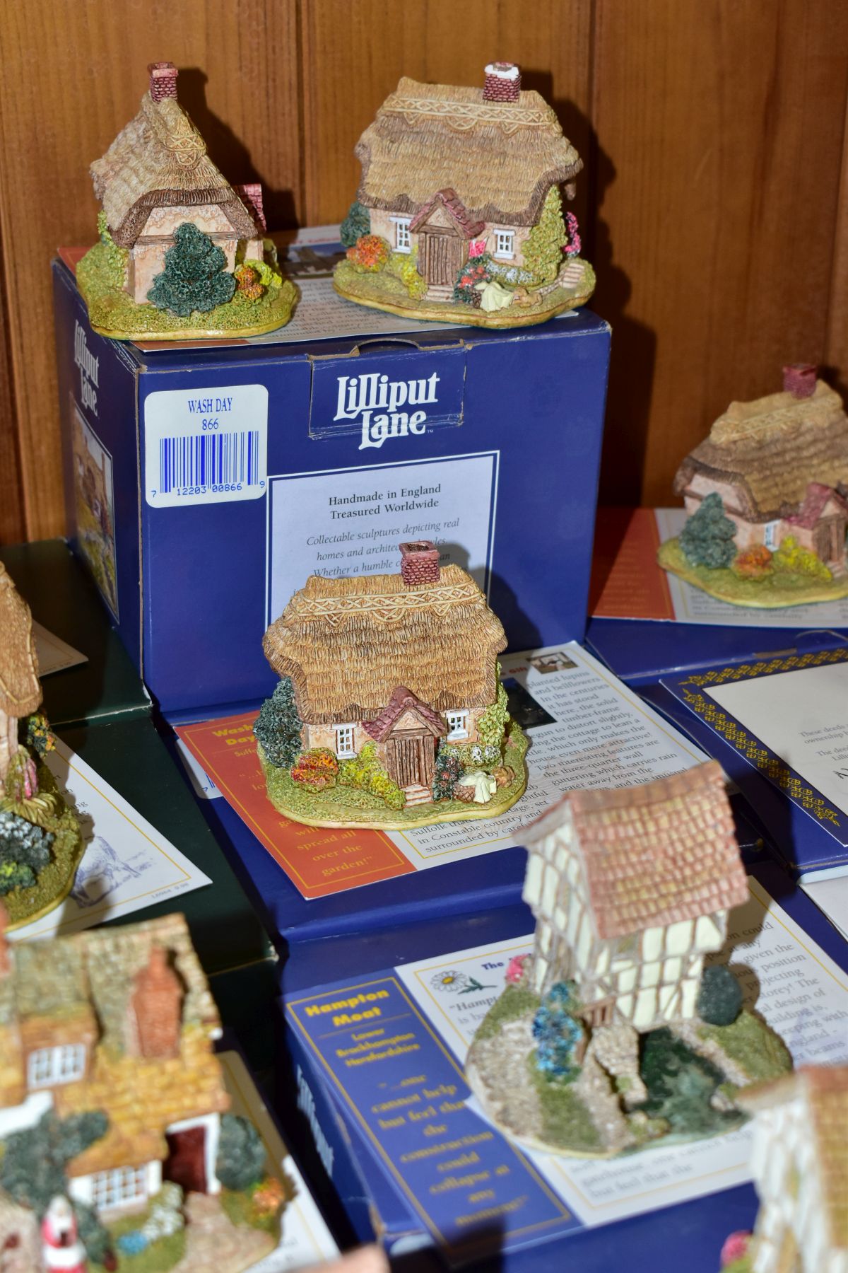 FORTY THREE LILLIPUT LANE SCULPTURES, mostly boxed or with a box and deeds but mentioned where - Image 10 of 13