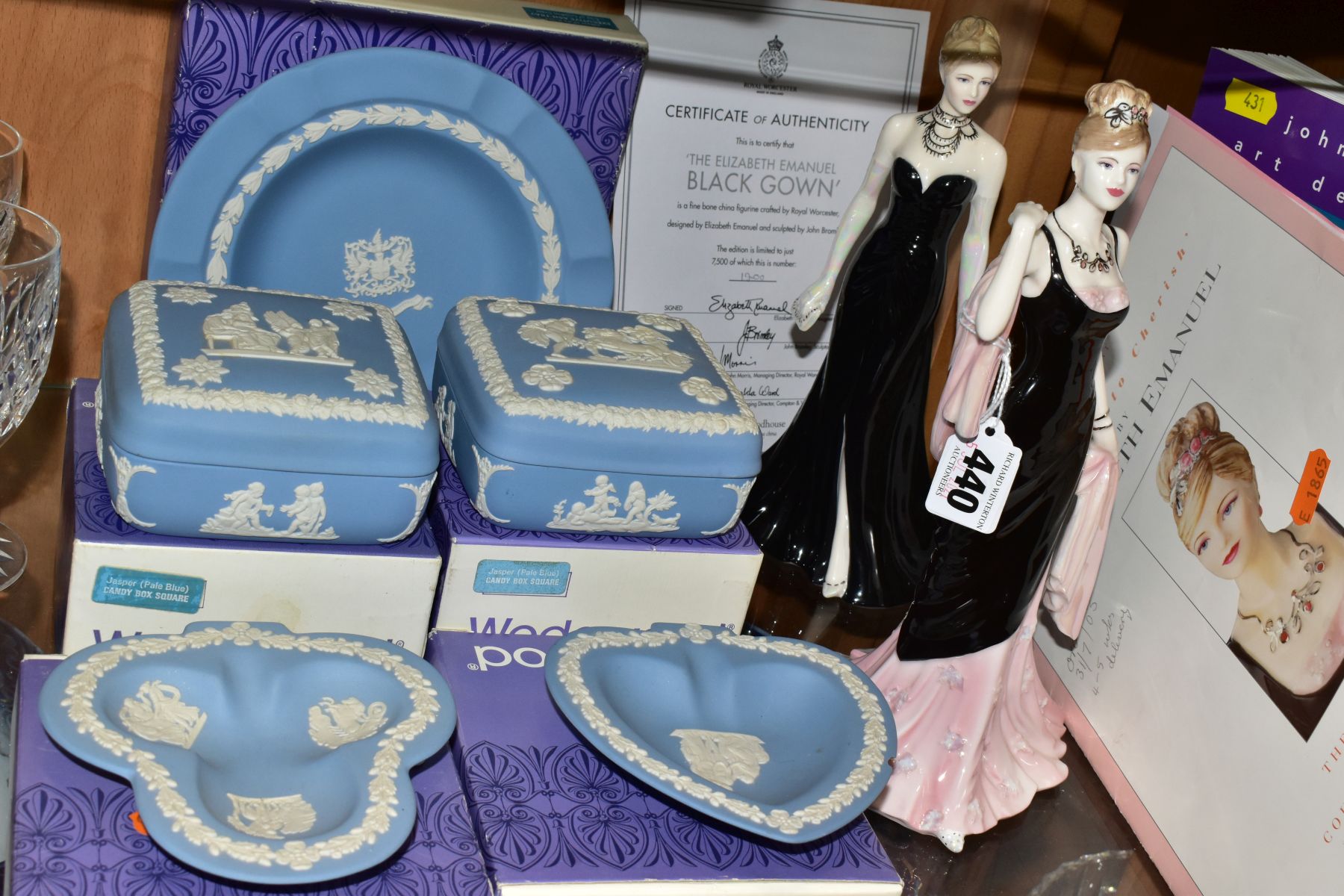 TWO FIGURINES AND FIVE PIECES OF BOXED WEDGWOOD JASPERWARE, TRINKETS, etc to include a Coalport - Image 11 of 17