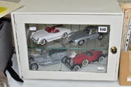 FOUR UNBOXED FRANKLIN MINT DIECAST CAR MODELS, 1/24 scale, 1907 Rolls-Royce Silver Ghost, 928