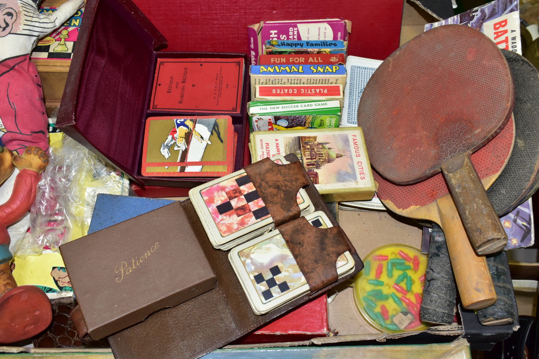 A QUANTITY OF ASSORTED TOYS AND GAMES, to include Ariel Productions 'Zoo Quest', 1930'S Wills ' - Image 10 of 12