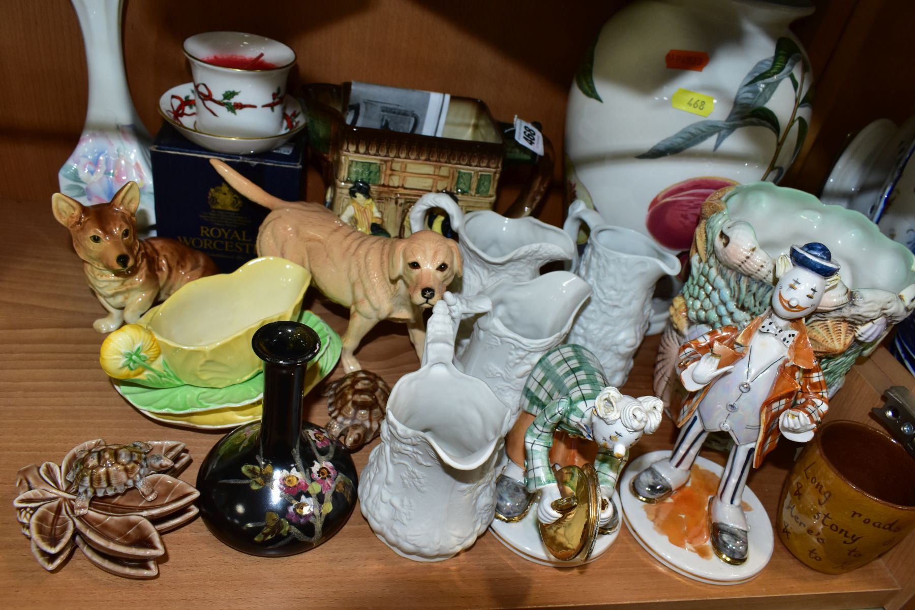 A GROUP OF ASSORTED CERAMICS, to include two Italian pottery clown figures, S.D, a Royal Doulton ' - Image 3 of 12