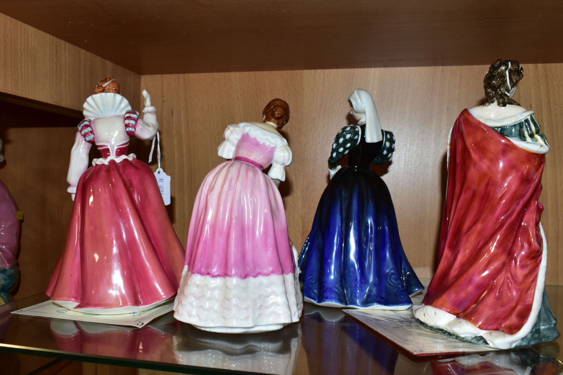 FOUR ROYAL DOULTON LIMITED EDITION QUEENS OF THE REALM FIGURES, comprising 'Queen Elizabeth I' - Image 6 of 7