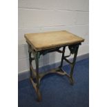 A VINTAGE CAST IRON PIONEER NO 42 MANGLE