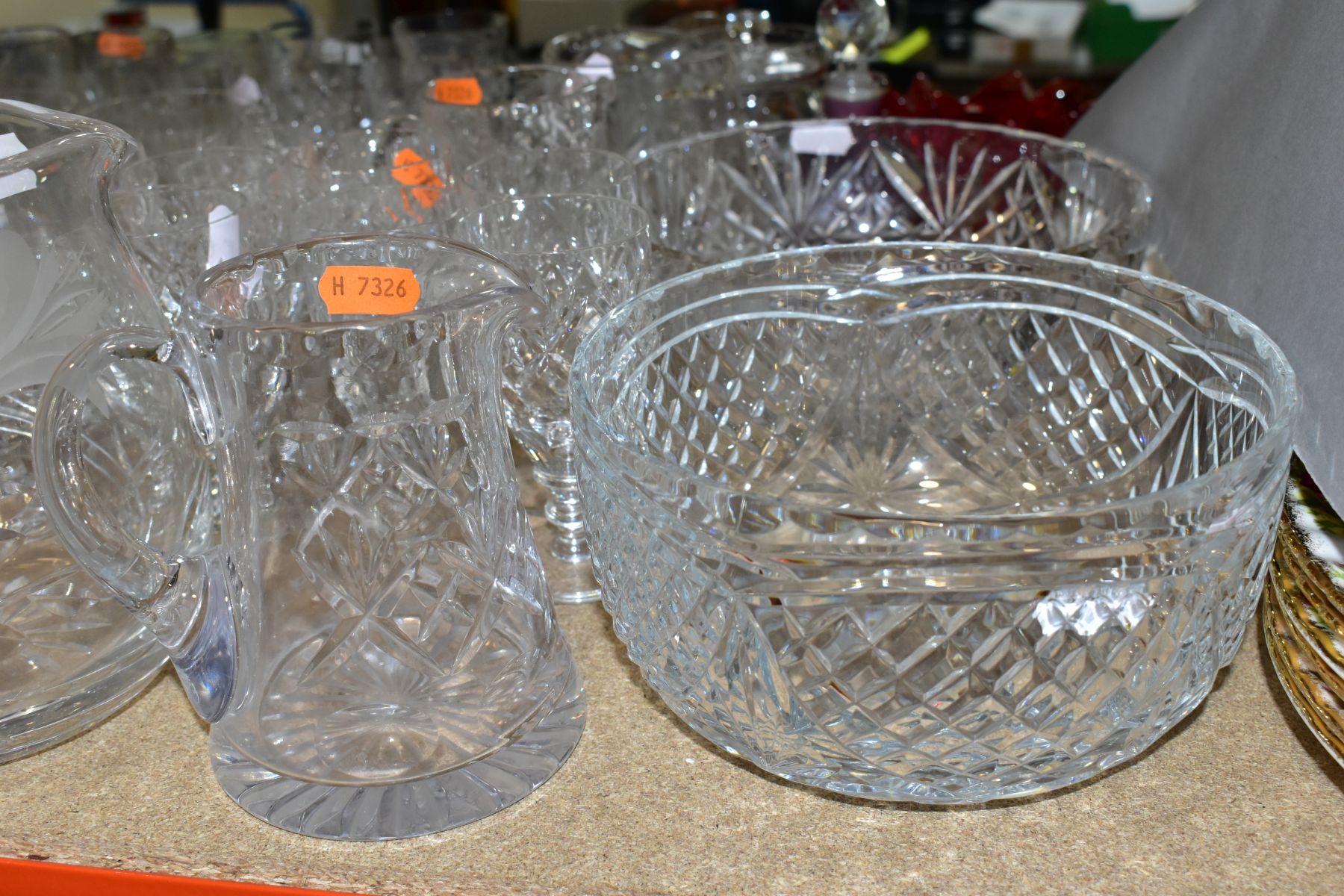 A SMALL PARCEL OF CUT GLASS, ETC, to include the following sets- ten brandy glasses, six whisky - Image 8 of 12