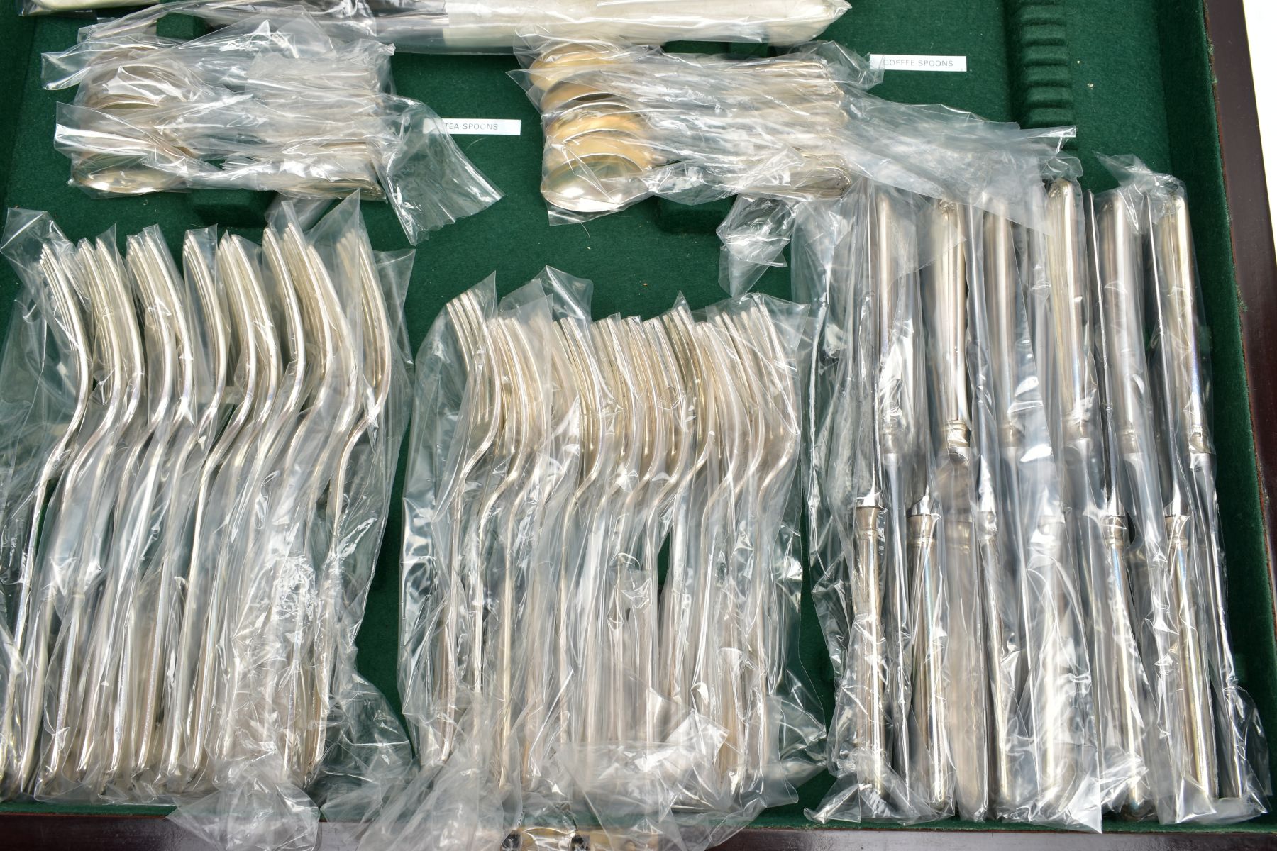 A 115 PIECE CANTEEN OF SILVER CUTLERY FOR TWELVE COVERS, comprising nine Jesmond pattern pieces - Image 7 of 12