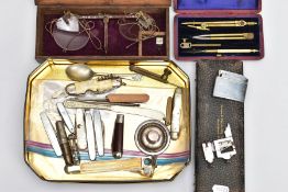 A SELECTION OF ITEMS, to include a tin of assorted fruit knives, a white metal teaspoon and butter