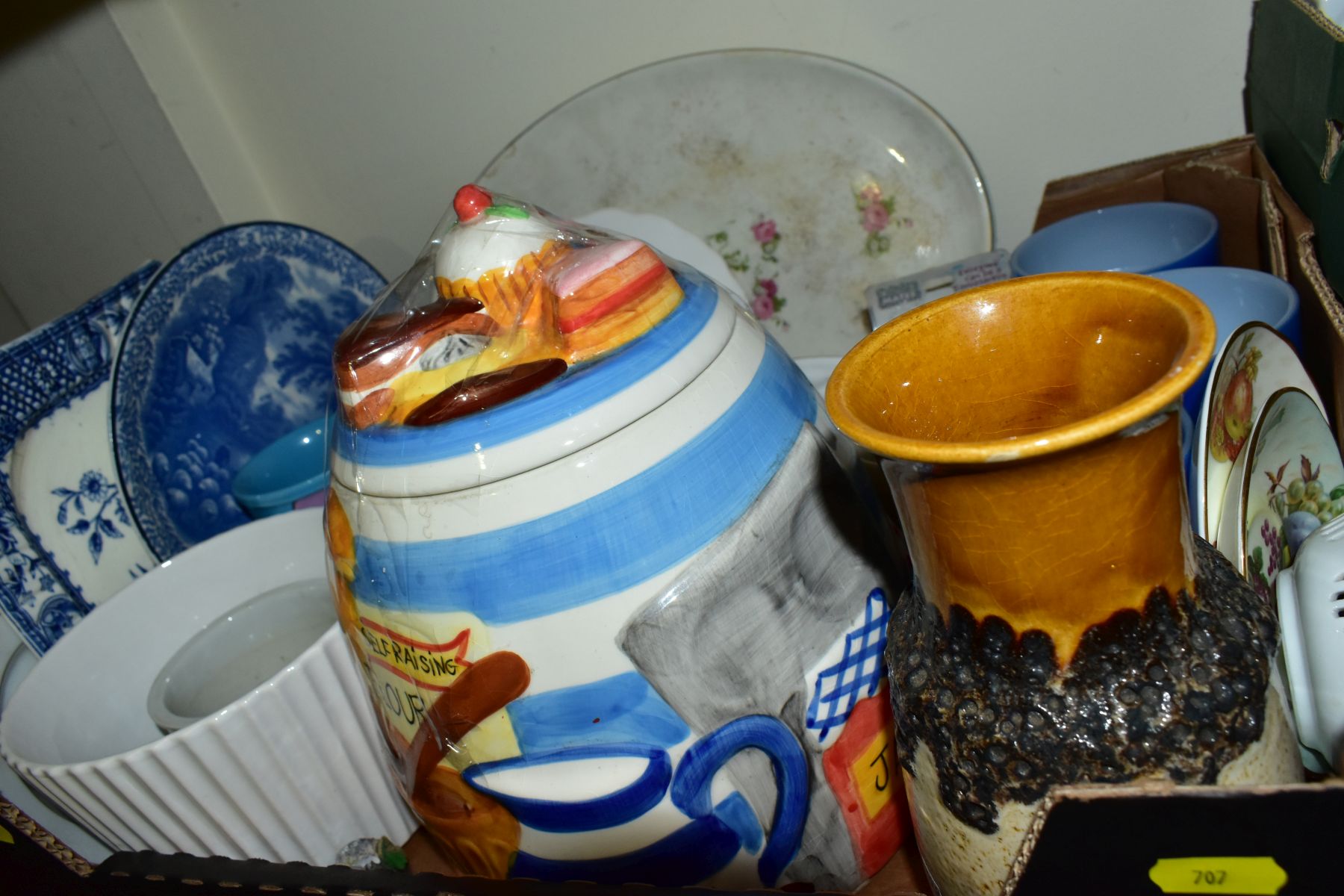 FIVE BOXES OF MISCELLANEOUS CERAMICS, including West German vase with fat larva shoulders, Denby - Image 7 of 11