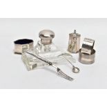 A SELECTION OF SILVER AND WHITE METAL ITEMS, to include an engine turned designed napkin ring
