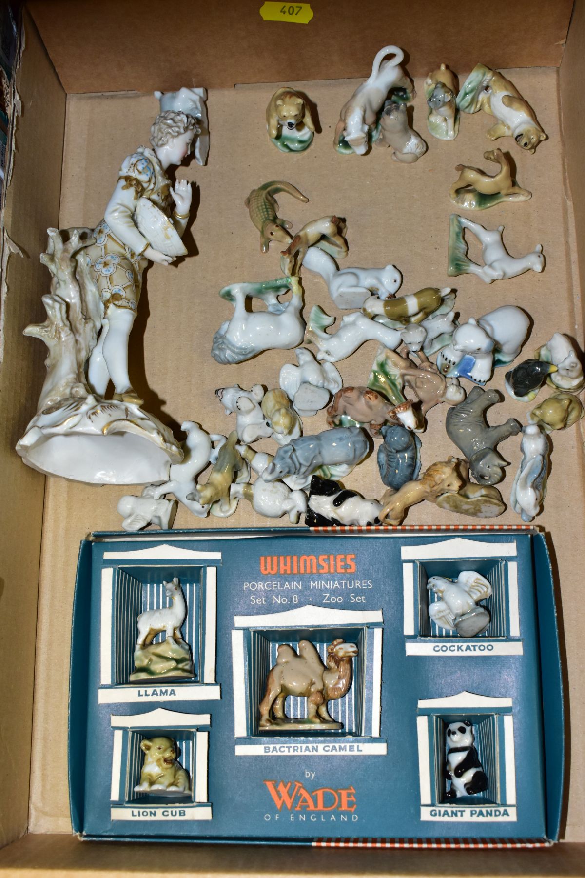 THREE BOXES AND LOOSE ASSORTED CERAMICS, ETC, including a blue glass bowl on clear tripod base, - Image 2 of 11