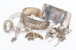 A SELECTION OF SILVER AND WHITE METAL JEWELLERY, to include three torque bangles, a rope twist