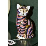 A ROYAL CROWN DERBY PAPERWEIGHT, Cat, gold stopper