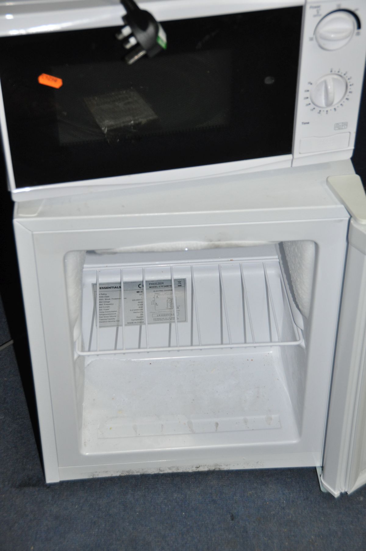 AN ESSENTIALS TABLE TOP FREEZER width 45cm height 51cm (PAT pass and working) and a Tesco - Image 2 of 2