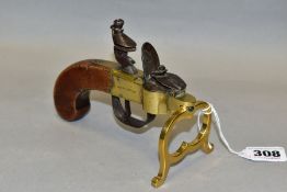 A LATE 18TH/EARLY 19TH CENTURY ENGLISH FLINTLOCK TINDER LIGHTER BY WELLBORNE OF DONCASTER, flat