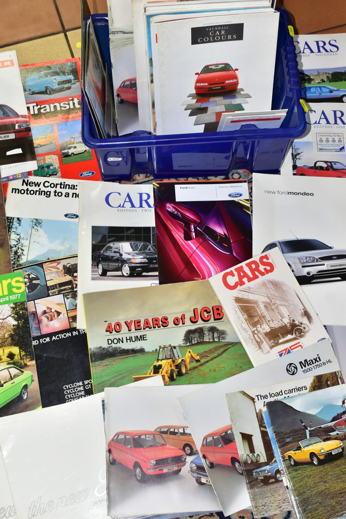MOTORING BROCHURES & MAGAZINES, two boxes containing brochures on the manufacturers Jeep, Ford, - Image 5 of 5
