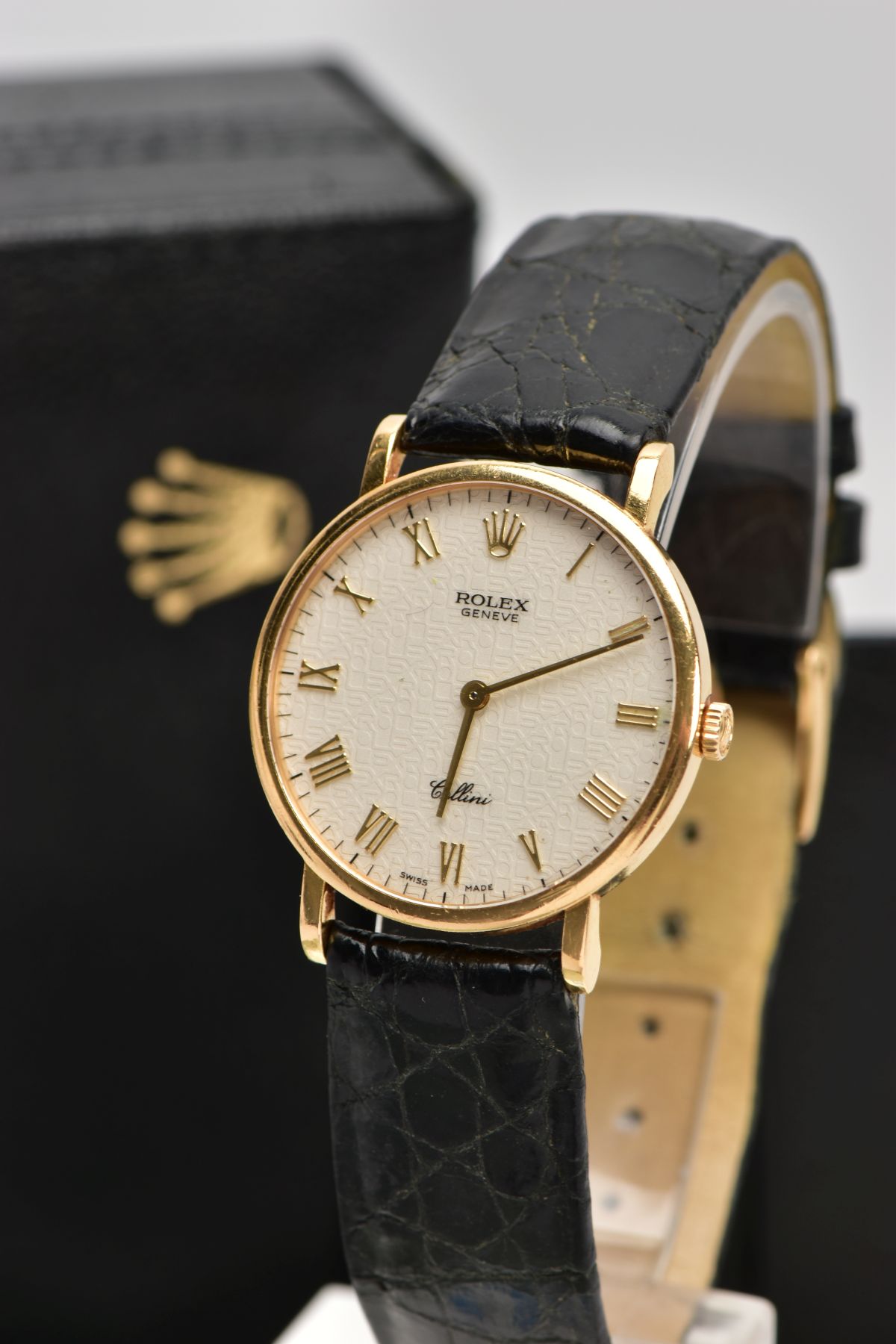 AN 18CT ROLEX CELLINI WRISTWATCH, silvered jubilee dial with gold roman numerals and the Rolex - Image 4 of 8
