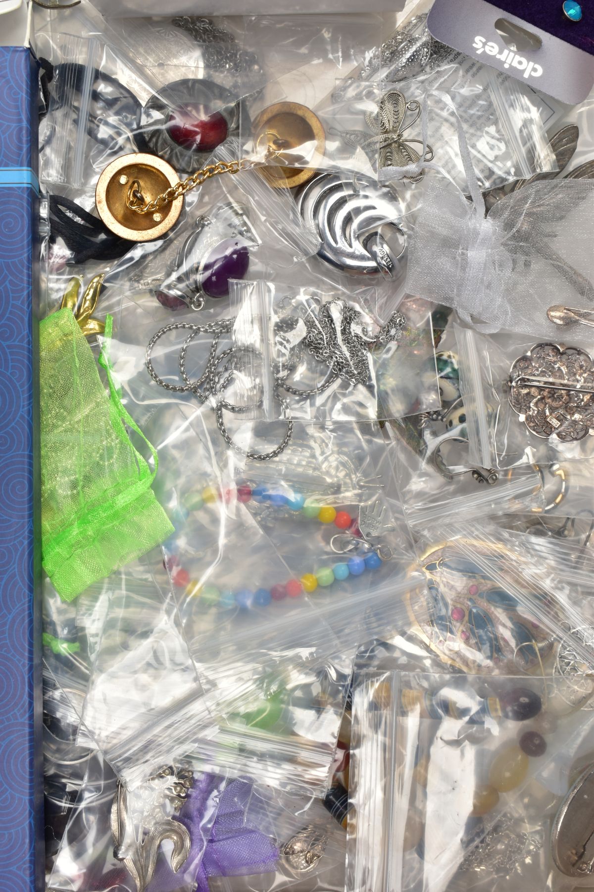 A BOX OF COSTUME JEWELLERY, to include two enamel brooches by Fish, a hinged bangle, various - Image 7 of 10