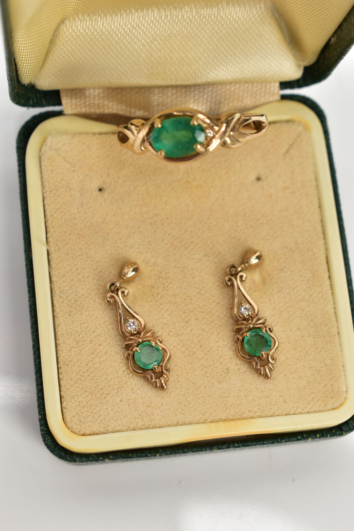 A PAIR OF EMERALD AND DIAMOND EARRINGS AND AN EMERALD AND DIAMOND RING, a pair of emerald and - Image 2 of 2