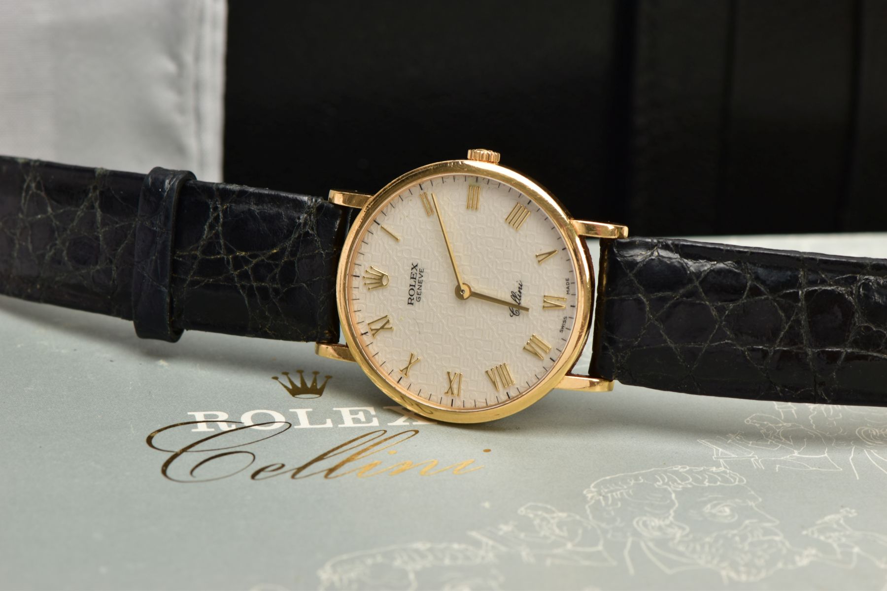 AN 18CT ROLEX CELLINI WRISTWATCH, silvered jubilee dial with gold roman numerals and the Rolex - Image 5 of 8
