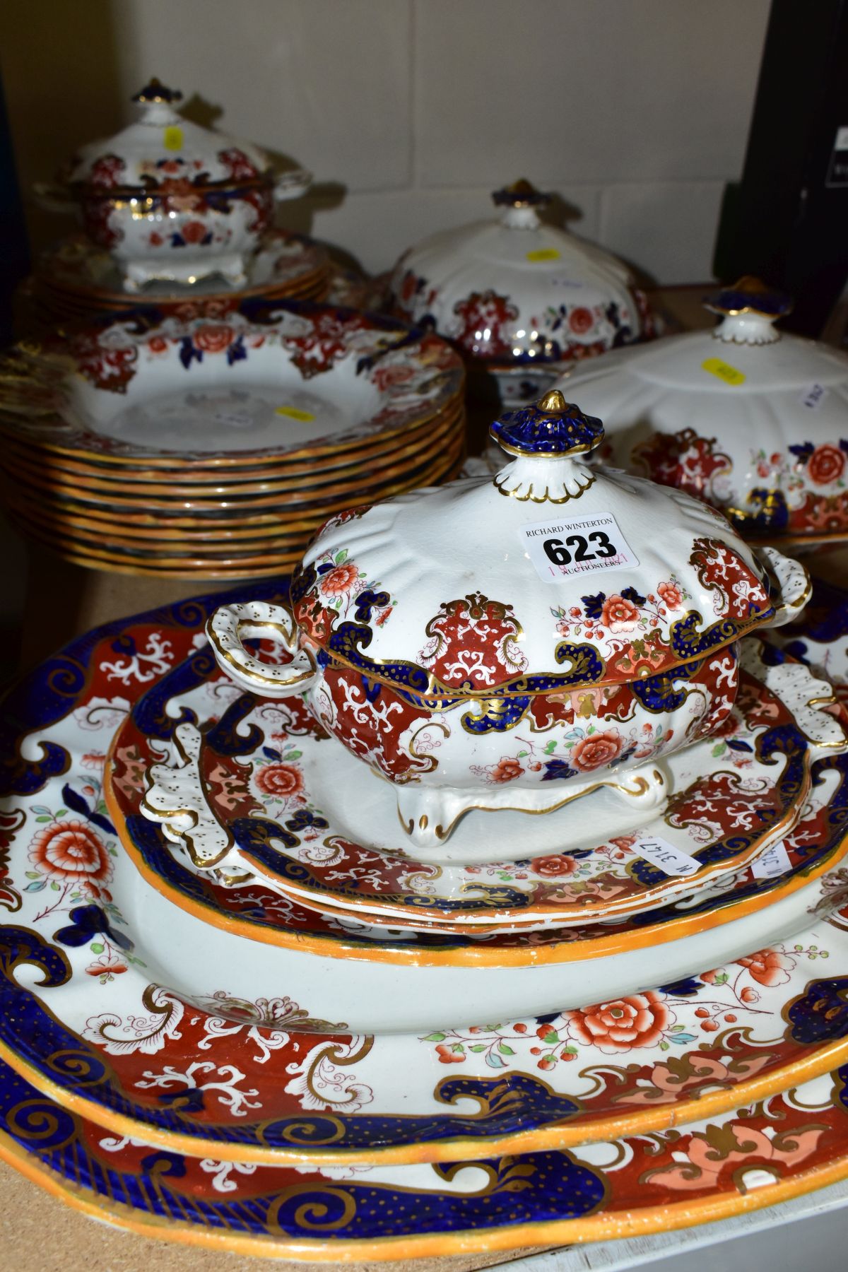 A MASONS AND ASHWORTH BROTHERS IRONSTONE PART DINNER SERVICE, Imari palette, comprising three oval - Image 6 of 6