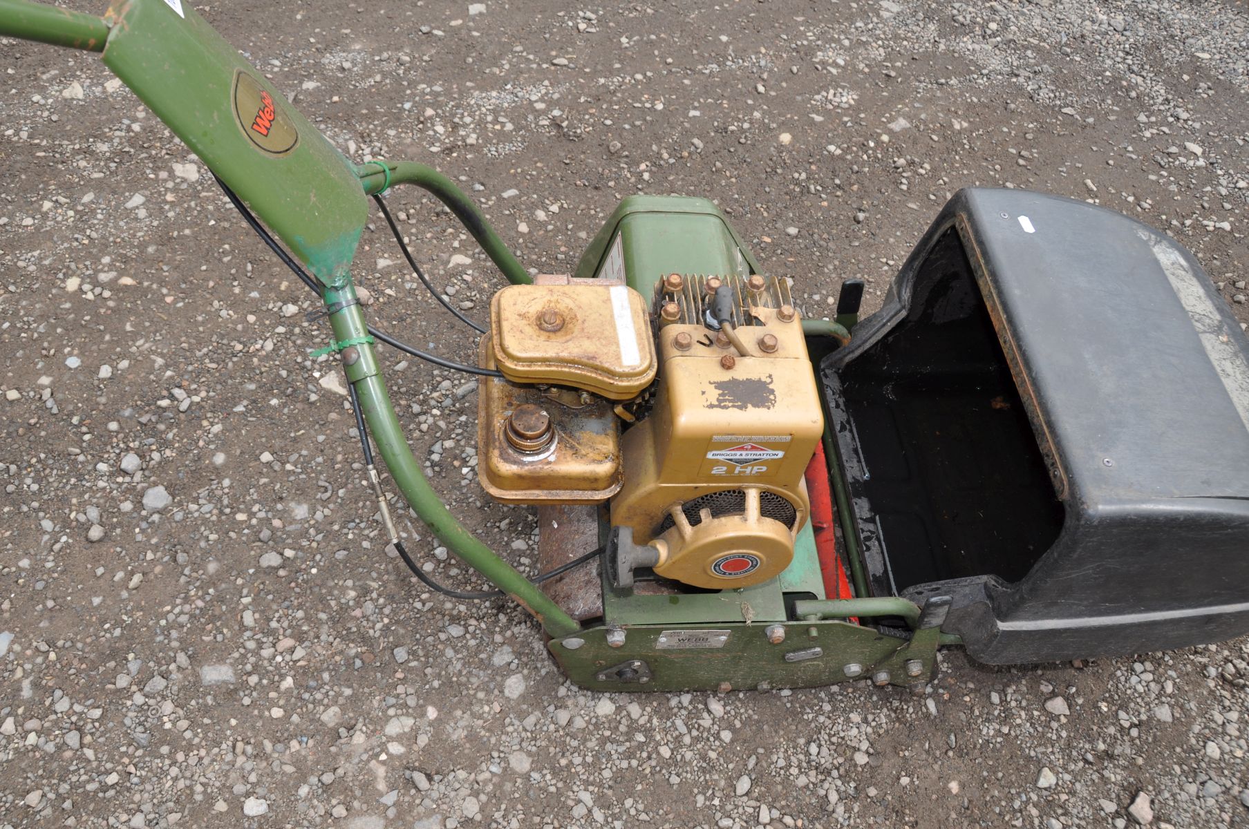 A VINTAGE WEBB AB1474 PETROL CYLINDER MOWER with a Briggs and Stratton 2 hp motor ( engine pulls - Image 2 of 2