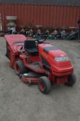 A COUNTAX HYDROSTATIC C600H RIDE ON LAWNMOWER, with a briggs and Stratton engine (key) (starts, runs