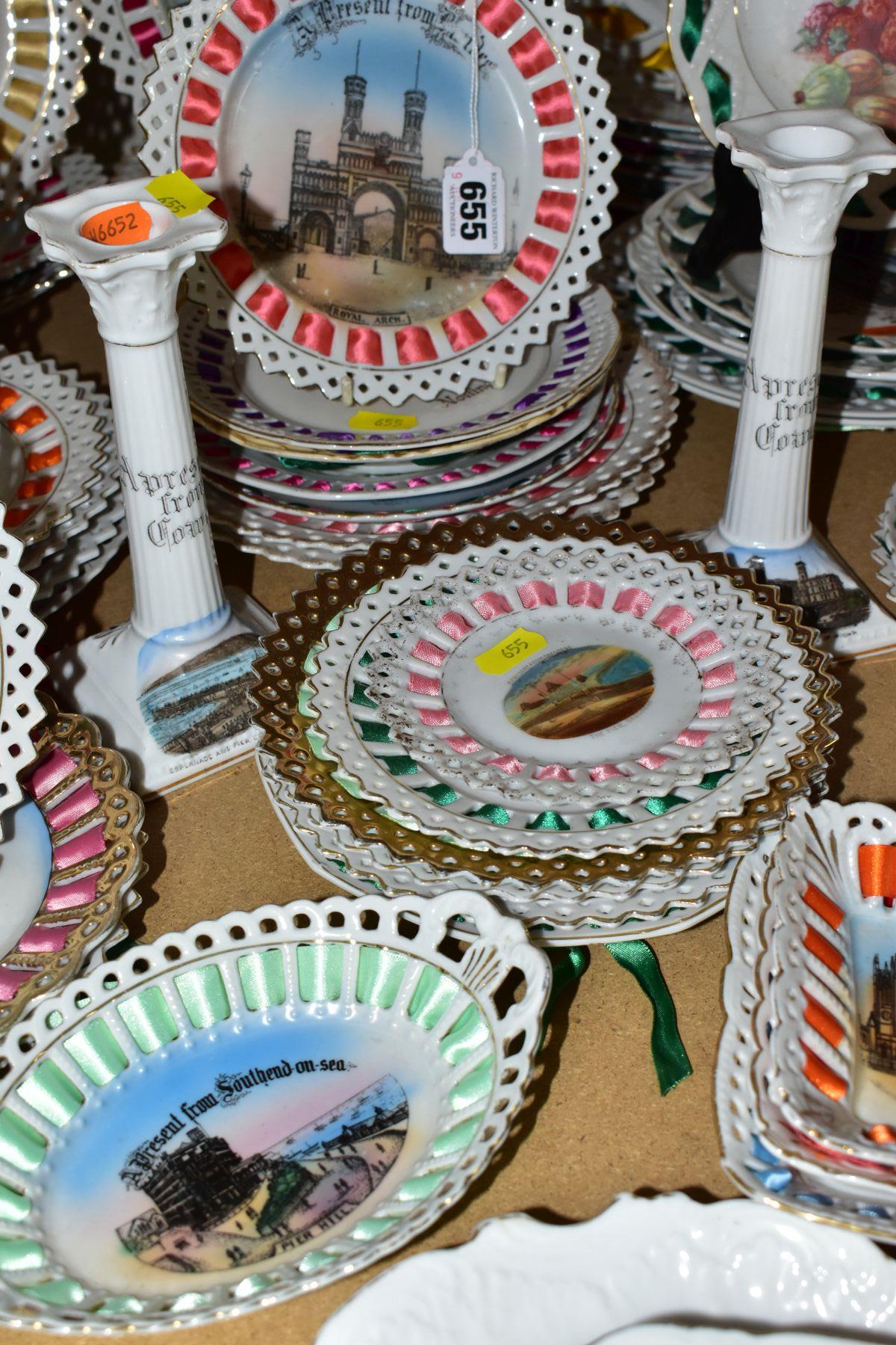 A QUANTITY OF LATE 19TH/EARLY 20TH CENTURY CONTINENTAL PORCELAIN SOUVENIR RIBBON PLATES, etc, - Image 7 of 8