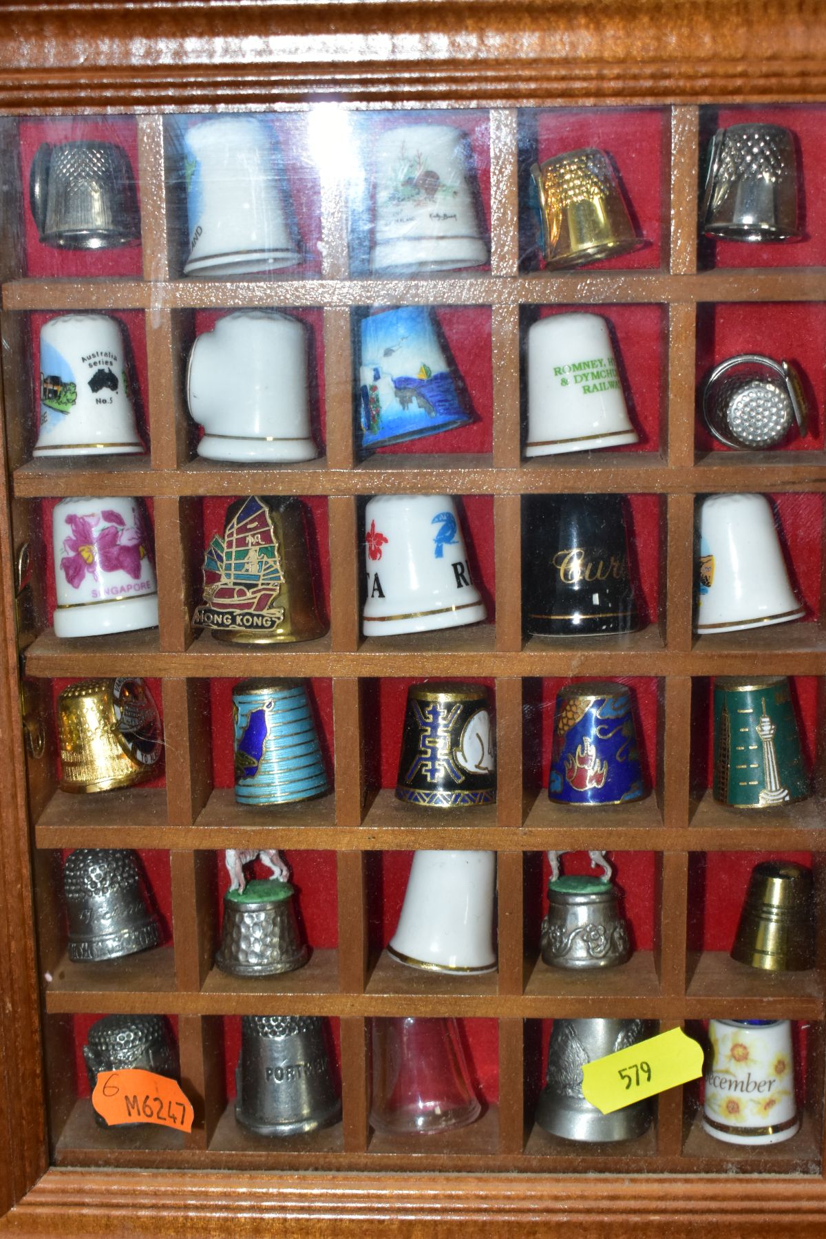 OVER TWO HUNDRED COLLECTORS THIMBLES, mostly holiday souvenirs, to include ceramic, pewter, brass - Image 2 of 11