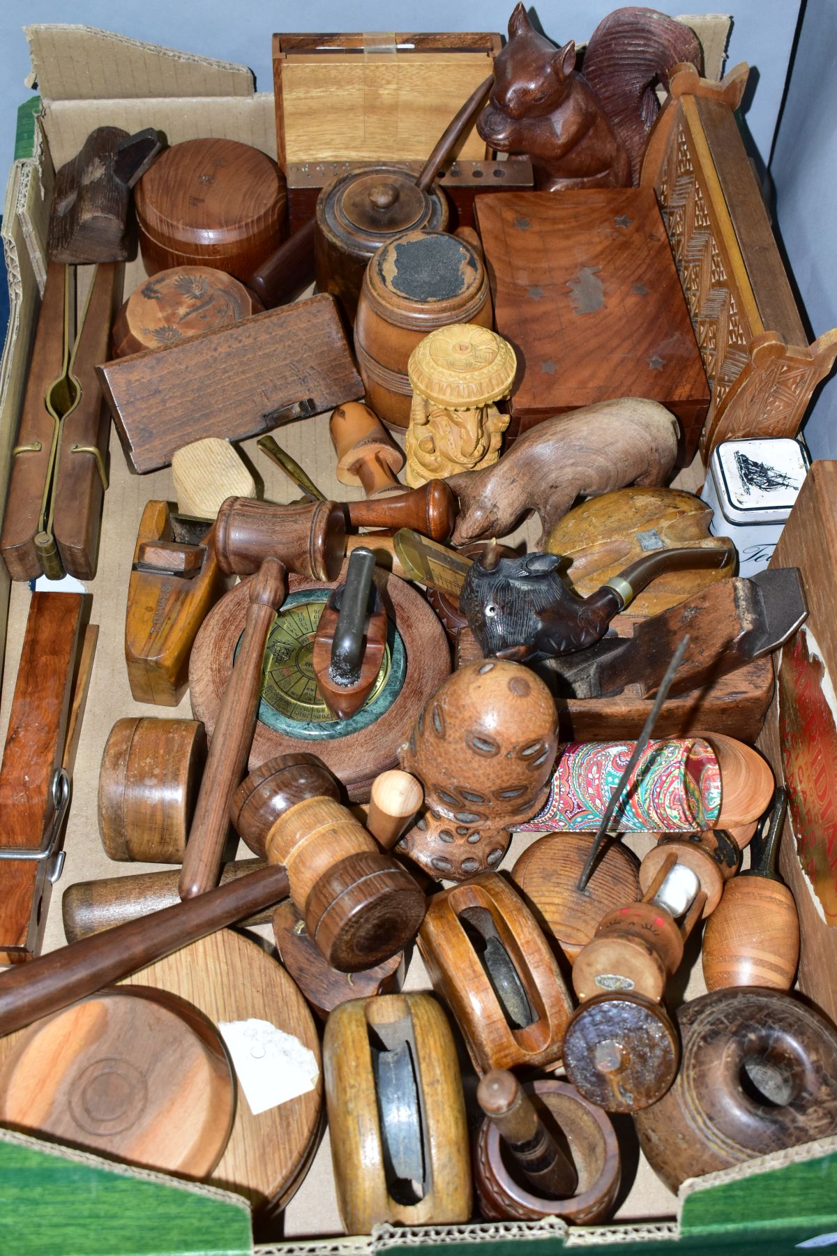 A BOX OF TREEN, to include two gavels, small woodworking planes, a bulls head pipe, a clog shaped - Image 2 of 5