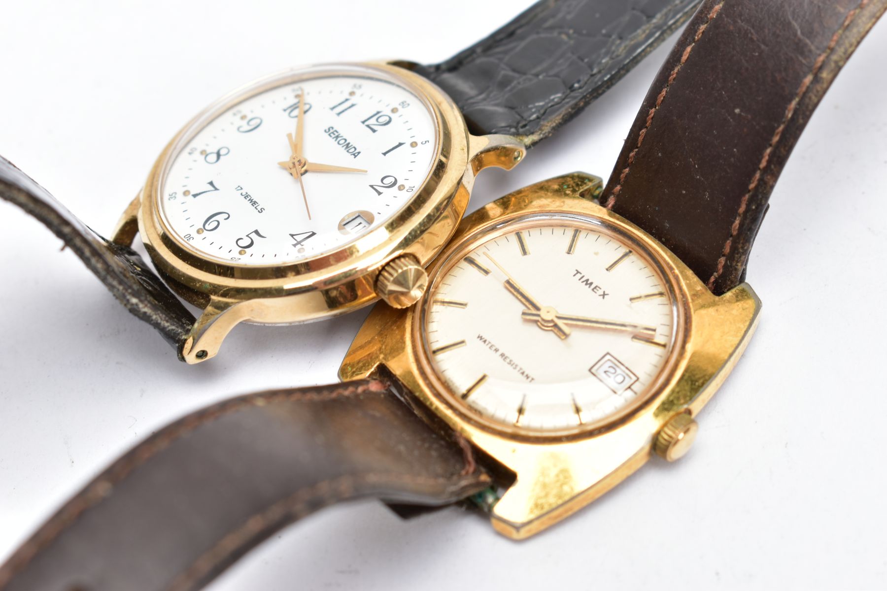 TWO GENTS WRISTWATCHES, to include a gold plated hand wound watch, white dial signed 'Sekonda' - Bild 4 aus 4