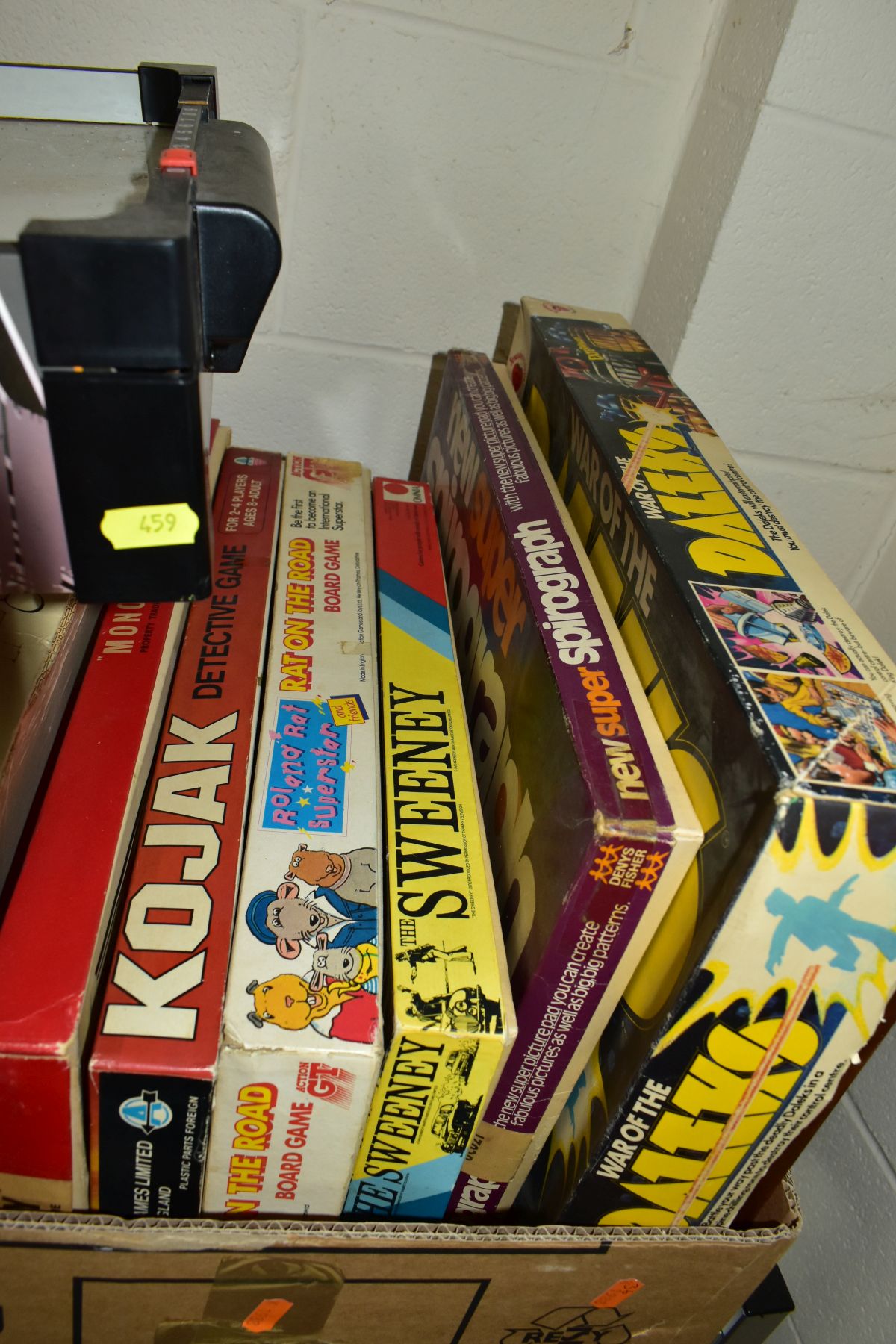 A QUANTITY OF ASSORTED TOYS AND GAMES etc, assorted board games to include 'The Sweeney', ' - Image 3 of 8