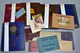 POSTCARDS, a collection of approximately five hundred and fifty early 20th century postcards in five