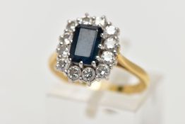 AN 18CT GOLD LATE TWENTIETH CENTURY SAPPHIRE AND DIAMOND RECTANULAR CLUSTER RING, a dark blue