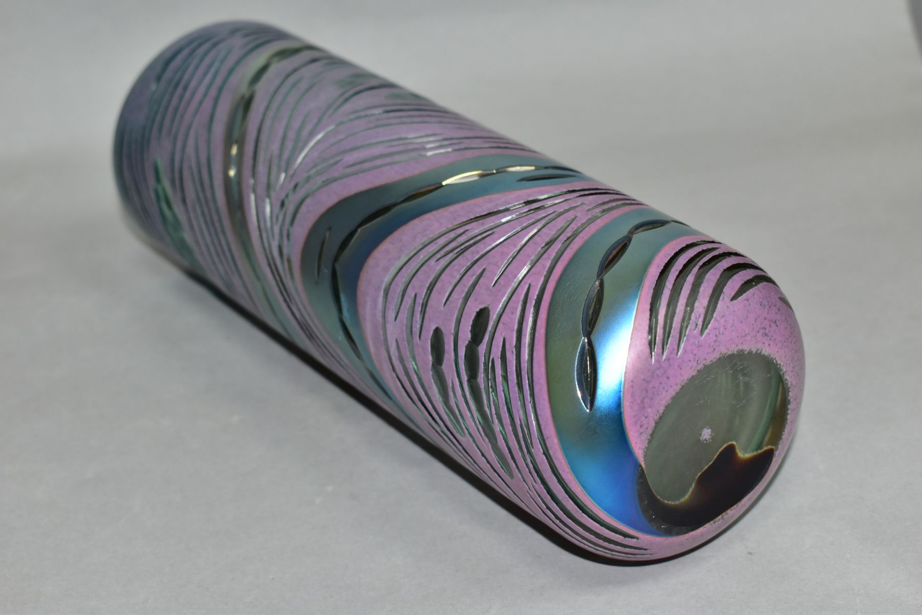 RICHARD GOLDING FOR OKRA GLASS, a cylindrical purple/blue iridescent vase with a textured surface, - Image 5 of 6