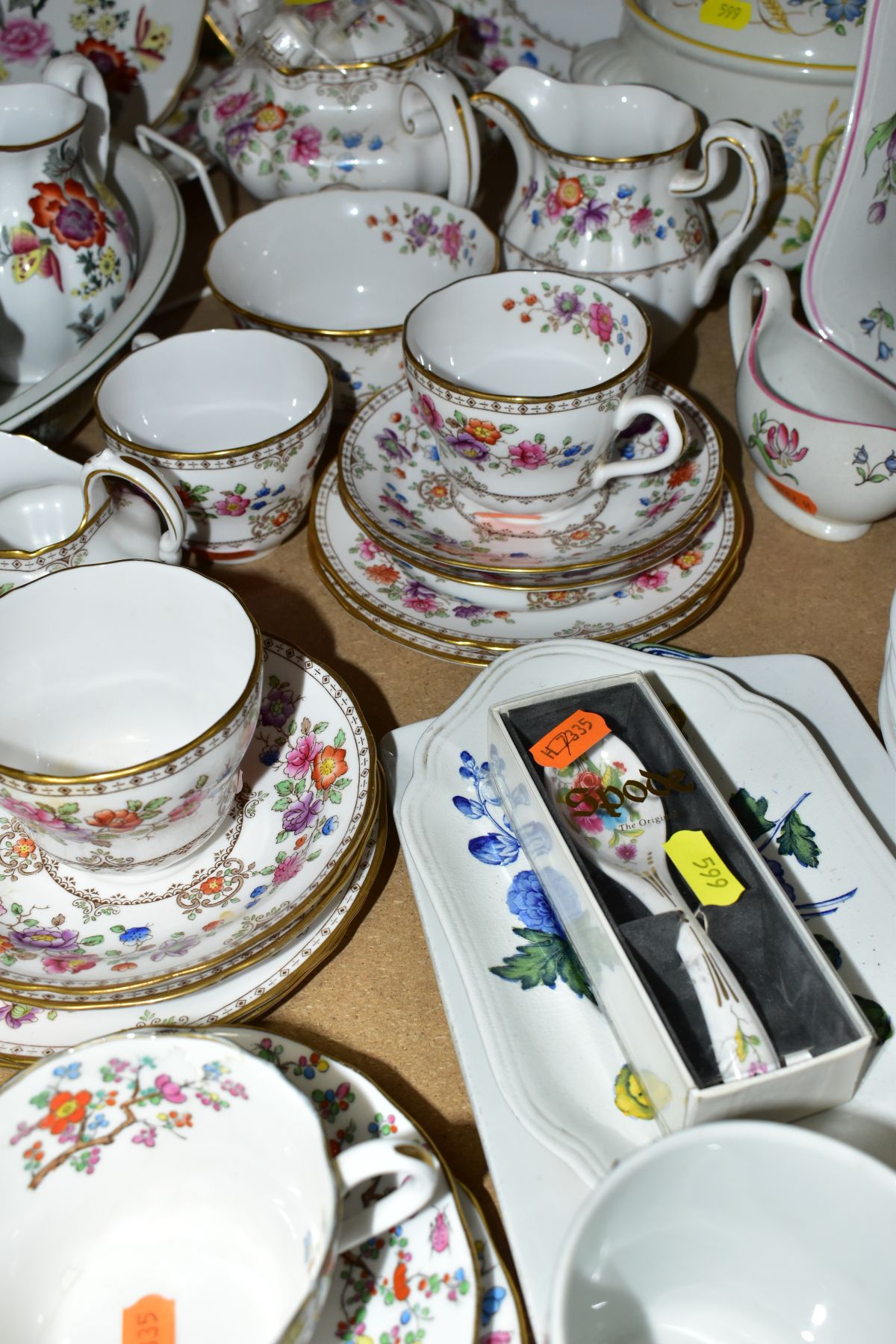 A QUANTITY OF SPODE AND COPELAND SPODE BONE CHINA AND STONE WARES, etc, including a Lauriston - Image 8 of 8