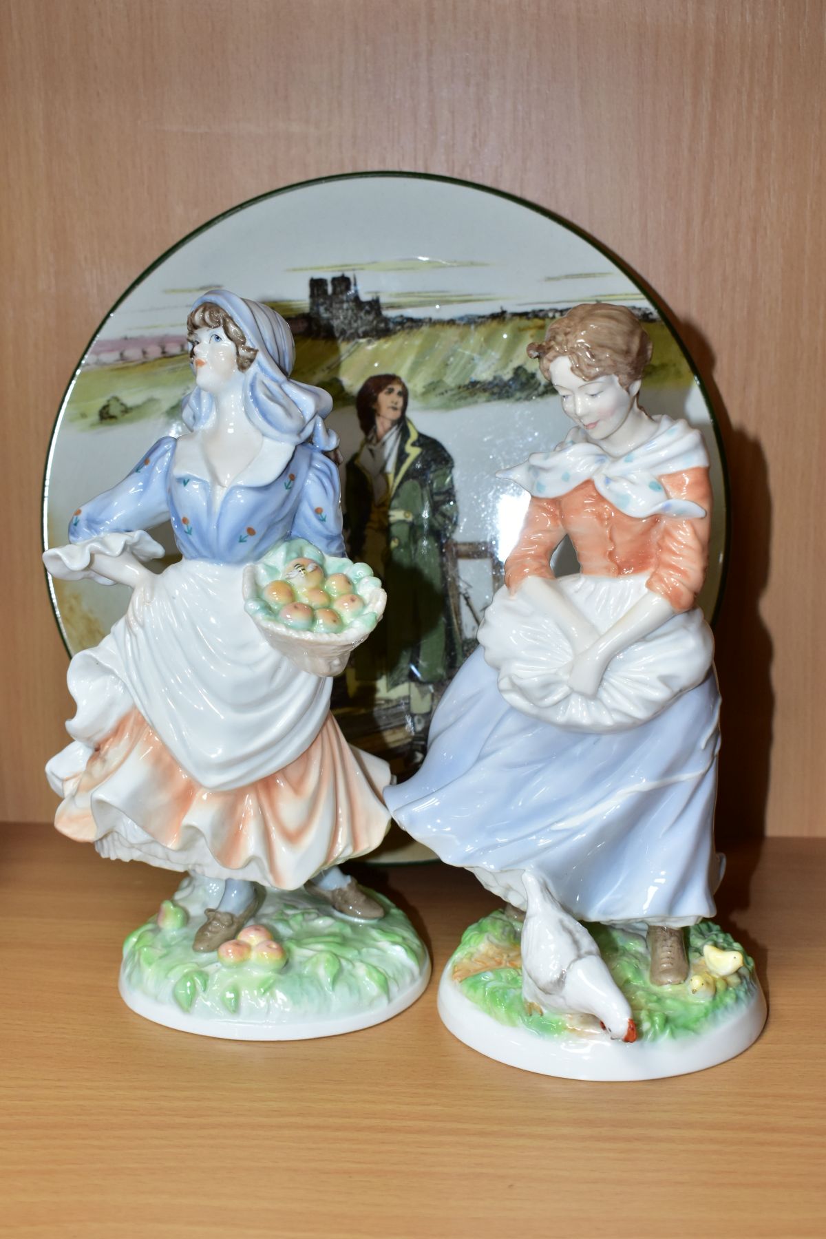 TWO ROYAL WORCESTER LIMITED EDITION FIGURES, A ROYAL DOULTON FIGURE, etc, comprising Royal Worcester - Image 3 of 5