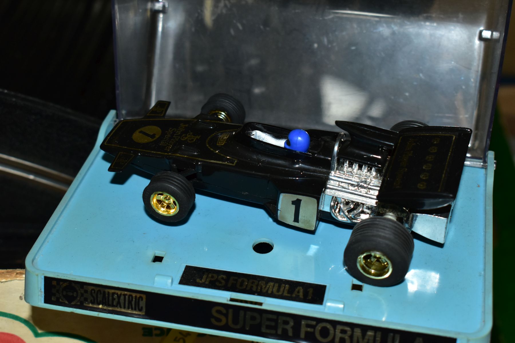 TWO BOXED SCALEXTRIC CARS, Ferrari 312 B2, No C025 and JPS Lotus, No C050, both appear complete - Image 7 of 8