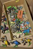 A COLLECTION OF BRITAINS AND OTHER KNIGHT FIGURES, majority are Britains Deetail figures, mixture of